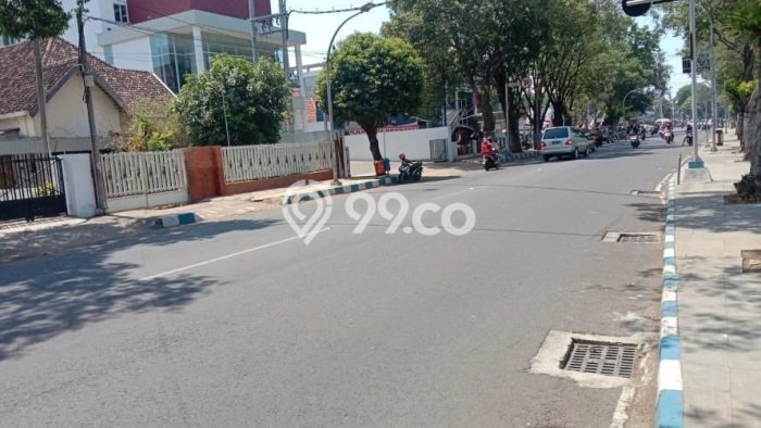 Komersial Dijual Lokasi Emas di Panggungrejo Luas 120m2 Komersial Dijual Lokasi Emas di Panggungrejo Luas 120m2