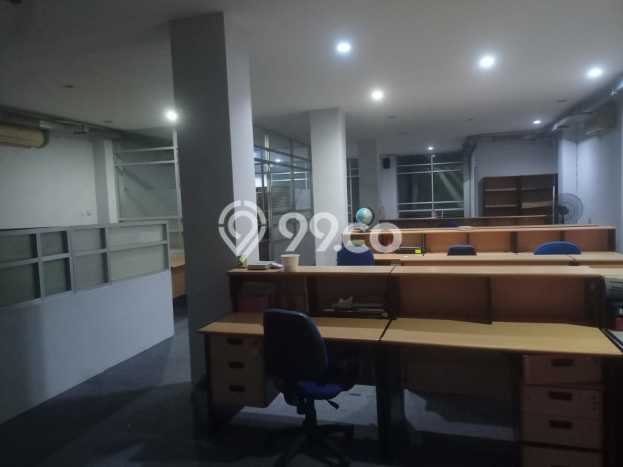 Untuk Dijual Kantor di Kenjeran Surabaya LT 344m2 / LB 1045m2 Untuk Dijual Kantor di Kenjeran Surabaya LT 344m2 / LB 1045m2