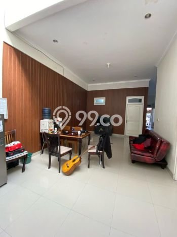 Rumah Modern 4 KT di Mulyosari Surabaya Full Furnished Rumah Modern 4 KT di Mulyosari Surabaya Full Furnished