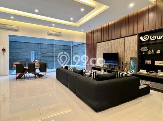 Dijual Rumah Mewah Elegan Dengan View Eksklusif di Citraland, Surabaya Dijual Rumah Mewah Elegan Dengan View Eksklusif di Citraland, Surabaya