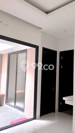 Dijual Rumah Luas Megah Dengan View Cantik di Citraland, Surabaya Dijual Rumah Luas Megah Dengan View Cantik di Citraland, Surabaya
