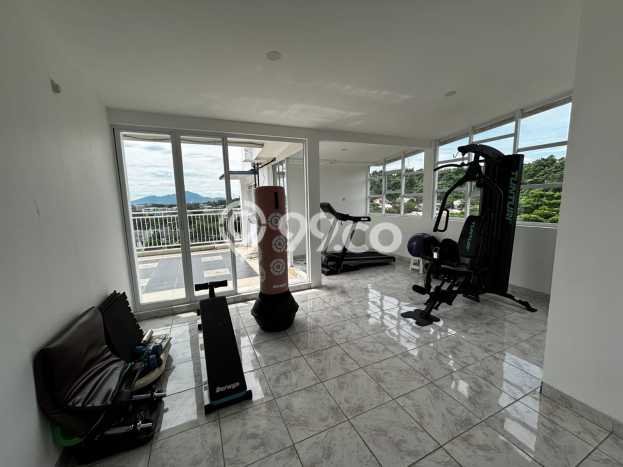 Rumah Luxury Modern Siap Huni di Citraland Surabaya Rumah Luxury Modern Siap Huni di Citraland Surabaya