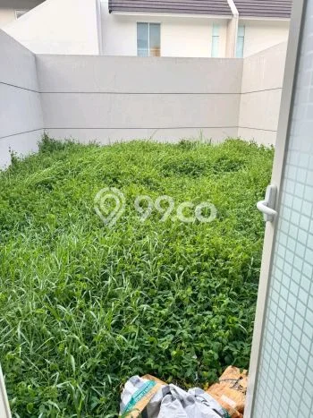 Rumah Modern Cantik 3 KT Siap Huni di Wiyung Rumah Modern Cantik 3 KT Siap Huni di Wiyung