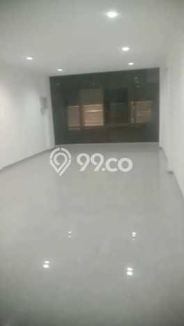 Unit Ruko Dijual di Surabaya LT 68m2 & LB 270m2 Unit Ruko Dijual di Surabaya LT 68m2 & LB 270m2