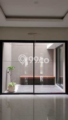Dijual Rumah Luas Megah Dengan View Cantik di Citraland, Surabaya Dijual Rumah Luas Megah Dengan View Cantik di Citraland, Surabaya