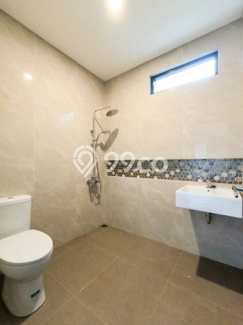 Rumah Elit Modern Tanpa Renovasi di Bintaro Tangerang Selatan Rumah Elit Modern Tanpa Renovasi di Bintaro Tangerang Selatan