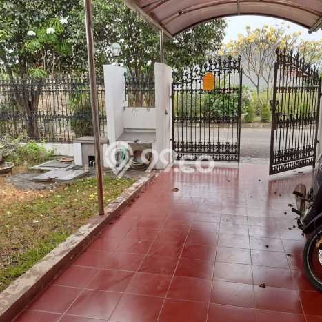 Rumah Luas Asri 3 KT Siap Huni di Bintaro Tangerang Selatan Rumah Luas Asri 3 KT Siap Huni di Bintaro Tangerang Selatan
