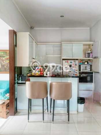 Jual Rumah Mewah Elegan Dengan View Eksklusif di Bintaro, Tangerang Selatan Jual Rumah Mewah Elegan Dengan View Eksklusif di Bintaro, Tangerang Selatan