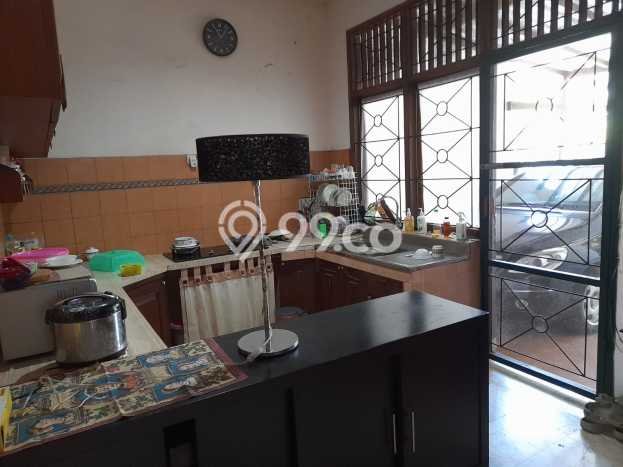 Rumah Mewah LB 95m2 Siap Huni Desain Elegan di Bintaro, Tangerang Selatan Rumah Mewah LB 95m2 Siap Huni Desain Elegan di Bintaro, Tangerang Selatan