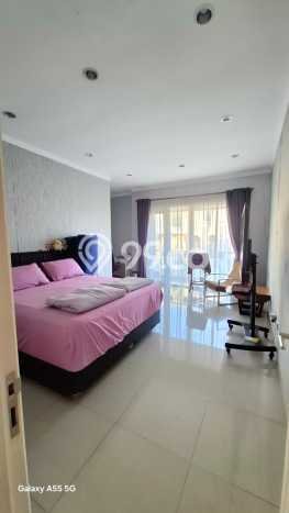 Rumah Mewah LB 216m2 Siap Huni Desain Elegan di Bintaro, Tangerang Selatan Rumah Mewah LB 216m2 Siap Huni Desain Elegan di Bintaro, Tangerang Selatan