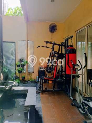 Jual Rumah Mewah Elegan Dengan View Eksklusif di Bintaro, Tangerang Selatan Jual Rumah Mewah Elegan Dengan View Eksklusif di Bintaro, Tangerang Selatan