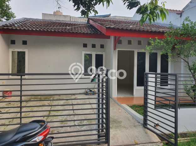 For Sale Rumah 2 Kamar Lokasi Ideal Nyaman dan Strategis di Ciputat Timur For Sale Rumah 2 Kamar Lokasi Ideal Nyaman dan Strategis di Ciputat Timur