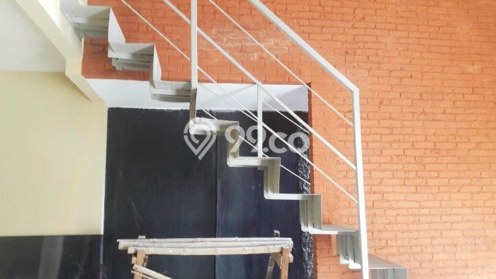 Jual Rumah Modern 2 KT di Graha Raya, Tangerang Jual Rumah Modern 2 KT di Graha Raya, Tangerang