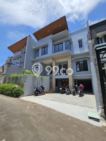Dijual Rumah Mewah Megah Dengan View Eksklusif di Fatmawati, Jakarta Selatan Dijual Rumah Mewah Megah Dengan View Eksklusif di Fatmawati, Jakarta Selatan
