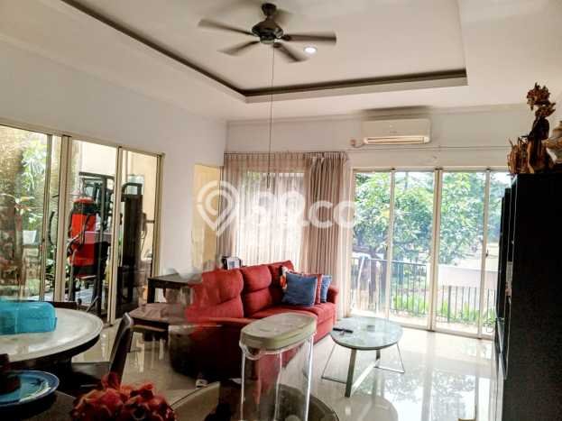 Jual Rumah Mewah Elegan Dengan View Eksklusif di Bintaro, Tangerang Selatan Jual Rumah Mewah Elegan Dengan View Eksklusif di Bintaro, Tangerang Selatan
