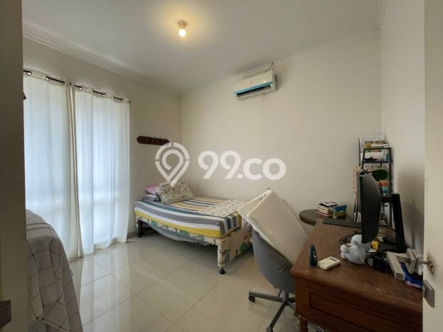 Rumah Strategis Modern Lb 96m2 di Ciputat, Tangerang Selatan Rumah Strategis Modern Lb 96m2 di Ciputat, Tangerang Selatan