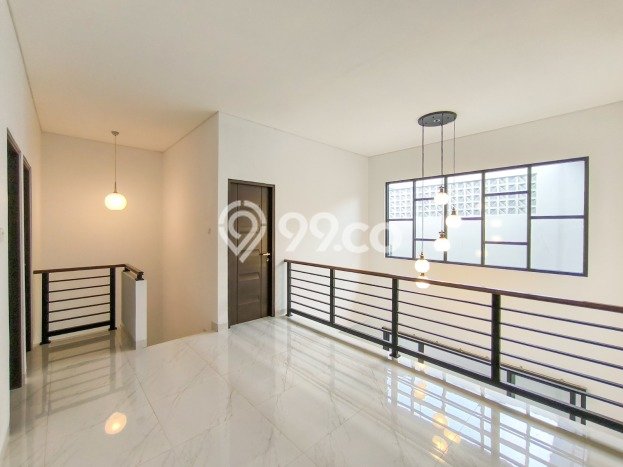 Rumah Elit Modern Tanpa Renovasi di Bintaro Tangerang Selatan Rumah Elit Modern Tanpa Renovasi di Bintaro Tangerang Selatan