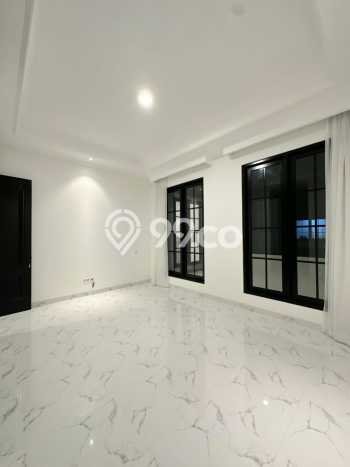 Hunian Mewah LB 164m2 Siap Pakai Desain Elegan di Bintaro, Tangerang Selatan Hunian Mewah LB 164m2 Siap Pakai Desain Elegan di Bintaro, Tangerang Selatan