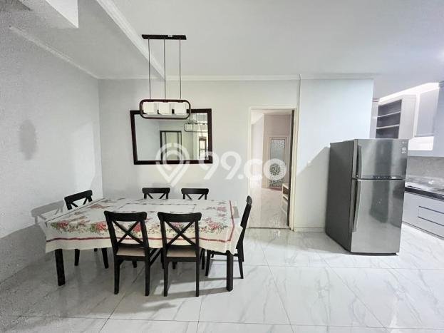 Dijual Rumah Luas Megah Dengan View Cantik di Bintaro, Tangerang Selatan Dijual Rumah Luas Megah Dengan View Cantik di Bintaro, Tangerang Selatan