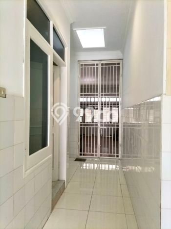 Hunian Elit LB 450m2 Siap Huni Desain Elegan di Lebak Bulus, Jakarta Selatan Hunian Elit LB 450m2 Siap Huni Desain Elegan di Lebak Bulus, Jakarta Selatan