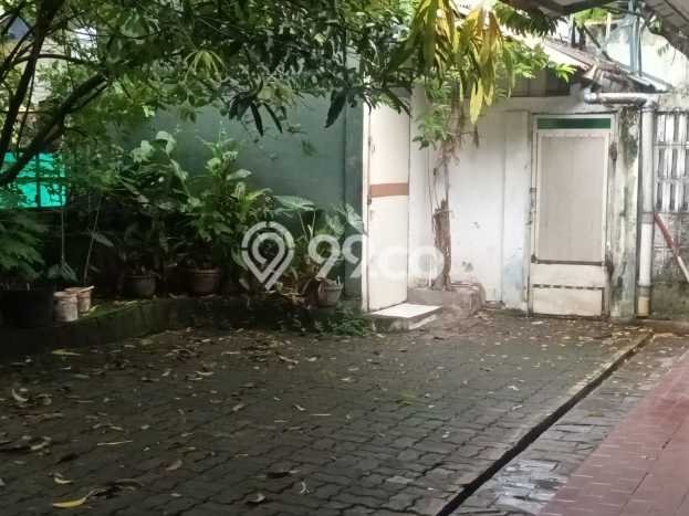 Rumah Elit Modern Tanpa Renovasi di Kemandoran Jakarta Selatan Rumah Elit Modern Tanpa Renovasi di Kemandoran Jakarta Selatan