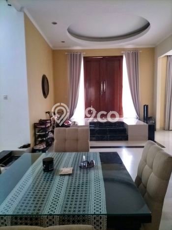 Jual Rumah Luas Megah Dengan View Eksklusif di Kemang, Jakarta Selatan Jual Rumah Luas Megah Dengan View Eksklusif di Kemang, Jakarta Selatan