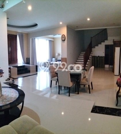 Jual Rumah Luas Megah Dengan View Eksklusif di Kemang, Jakarta Selatan Jual Rumah Luas Megah Dengan View Eksklusif di Kemang, Jakarta Selatan