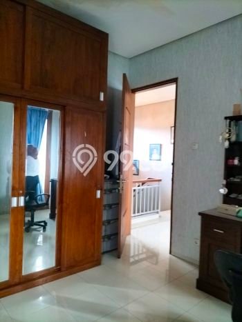 Siap Huni Hunian Elit 5 Kamar di Ciputat Dekat ke Mana Saja Siap Huni Hunian Elit 5 Kamar di Ciputat Dekat ke Mana Saja