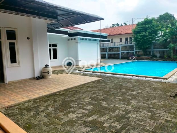 Hunian Elit LB 450m2 Siap Huni Desain Elegan di Lebak Bulus, Jakarta Selatan Hunian Elit LB 450m2 Siap Huni Desain Elegan di Lebak Bulus, Jakarta Selatan