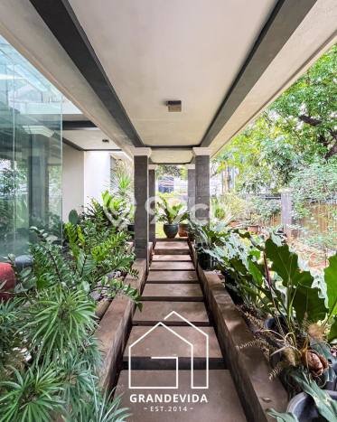Hunian Mewah Dijual LT 409m2 di Kebayoran Baru, Jakarta Selatan Hunian Mewah Dijual LT 409m2 di Kebayoran Baru, Jakarta Selatan