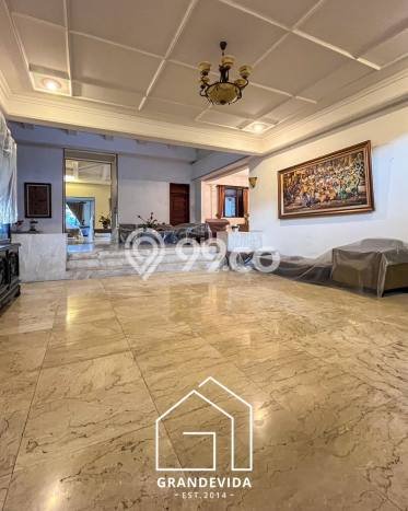 Hunian Mewah Siap Huni LT 611m2 di Menteng, Jakarta Pusat Hunian Mewah Siap Huni LT 611m2 di Menteng, Jakarta Pusat