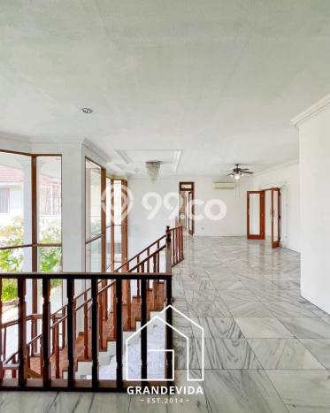 Jual Rumah Luas Elegan Dengan View Eksklusif di Cipete, Jakarta Selatan Jual Rumah Luas Elegan Dengan View Eksklusif di Cipete, Jakarta Selatan