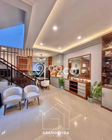 Jual Rumah Mewah Elegan Dengan View Cantik di Pondok Indah, Jakarta Selatan Jual Rumah Mewah Elegan Dengan View Cantik di Pondok Indah, Jakarta Selatan