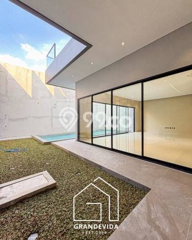 Jual Rumah Luas Megah Dengan View Eksklusif di Bintaro, Tangerang Selatan Jual Rumah Luas Megah Dengan View Eksklusif di Bintaro, Tangerang Selatan