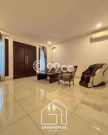 Jual Rumah Luas Megah Dengan View Cantik di Bintaro, Jakarta Selatan Jual Rumah Luas Megah Dengan View Cantik di Bintaro, Jakarta Selatan