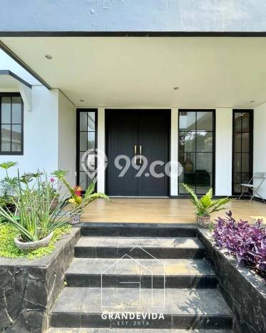 Jual Rumah Luas Elegan Dengan View Eksklusif di Pondok Indah, Jakarta Selatan Jual Rumah Luas Elegan Dengan View Eksklusif di Pondok Indah, Jakarta Selatan