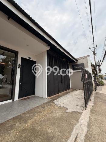 Rumah Luxury Modern Tanpa Renovasi di Sukmajaya Depok Rumah Luxury Modern Tanpa Renovasi di Sukmajaya Depok