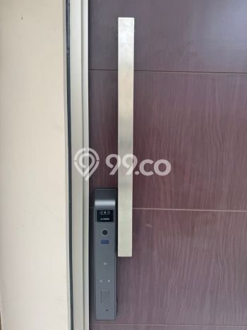 Disewakan! Rumah 2 Kamar Tidur &
2 Kamar Mandi di Pantai Indah Kapuk 2, Jakarta Utara Disewakan! Rumah 2 Kamar Tidur &
2 Kamar Mandi di Pantai Indah Kapuk 2, Jakarta Utara