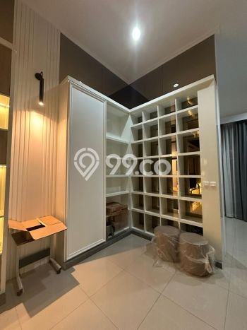 Ready to Use! Luxury House LT 250m2 Desain Elegan di Pantai Indah Kapuk 2 Ready to Use! Luxury House LT 250m2 Desain Elegan di Pantai Indah Kapuk 2