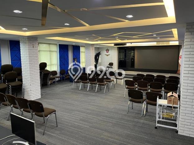 Unit Ruko Dijual di Jakarta Barat LT 204m2 & LB 500m2 Unit Ruko Dijual di Jakarta Barat LT 204m2 & LB 500m2