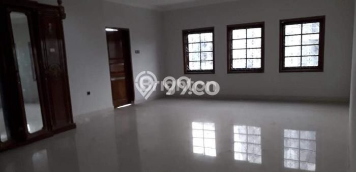 Dijual Rumah Premium dengan Fasilitas Sekitar Lengkap di Kebon Jeruk, Jakarta Barat Dijual Rumah Premium dengan Fasilitas Sekitar Lengkap di Kebon Jeruk, Jakarta Barat