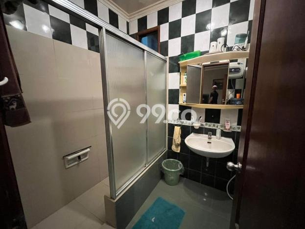 Rumah Luxury Modern Tanpa Renovasi di Citraland Surabaya Rumah Luxury Modern Tanpa Renovasi di Citraland Surabaya