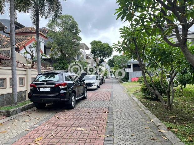 Rumah Luxury Modern Tanpa Renovasi di Citraland Surabaya Rumah Luxury Modern Tanpa Renovasi di Citraland Surabaya