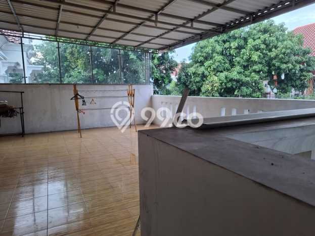 Jual Rumah Strategis Bagus Punya 4 KT di Cakung Jakarta Timur - Jual Rumah Strategis Bagus Punya 4 KT di Cakung Jakarta Timur -