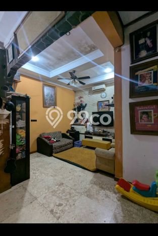 Rumah Mewah LB 344m2 Siap Pakai Desain Elegan di Slipi, Jakarta Barat Rumah Mewah LB 344m2 Siap Pakai Desain Elegan di Slipi, Jakarta Barat