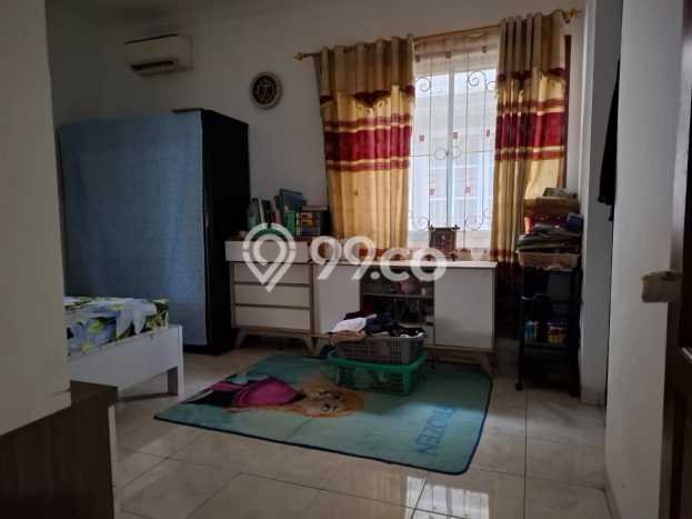 Jual Rumah Strategis Bagus Punya 4 KT di Cakung Jakarta Timur - Jual Rumah Strategis Bagus Punya 4 KT di Cakung Jakarta Timur -