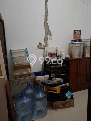 Jual Rumah Strategis Bagus Punya 4 KT di Cakung Jakarta Timur - Jual Rumah Strategis Bagus Punya 4 KT di Cakung Jakarta Timur -