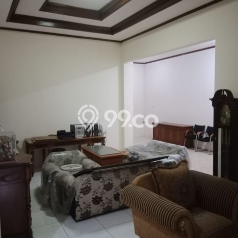 Siap Huni Hunian Elit 5 Kamar di Menteng Dekat ke Mana Saja Siap Huni Hunian Elit 5 Kamar di Menteng Dekat ke Mana Saja