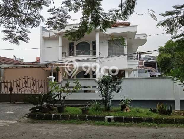 Rumah Elit Modern Siap Huni di Sunter Jakarta Utara Rumah Elit Modern Siap Huni di Sunter Jakarta Utara