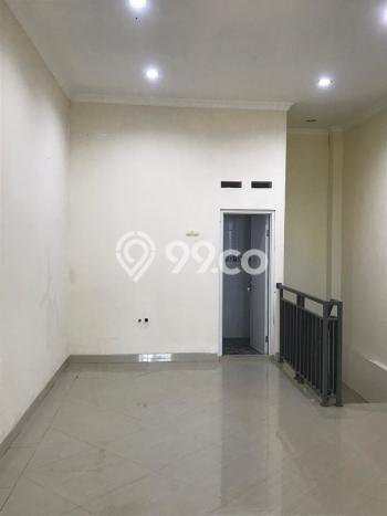 Ruko Dijual di Jatinegara LT 68m2, LB 115m2 untuk Investasi Ruko Dijual di Jatinegara LT 68m2, LB 115m2 untuk Investasi